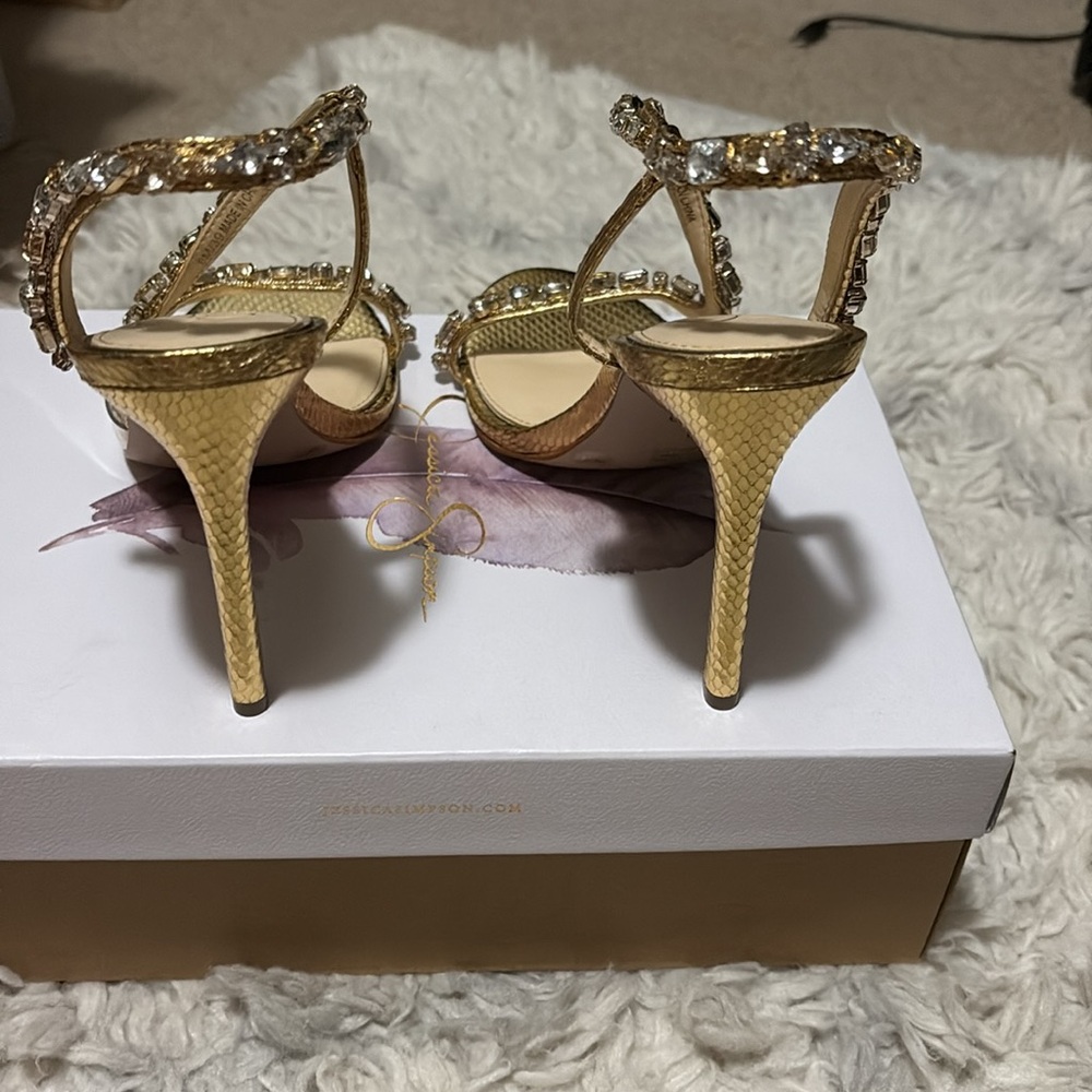 Jessica Simpson Jaycin metallic crystal embellishment strappy sandal Size 8M - Picture 14 of 17
